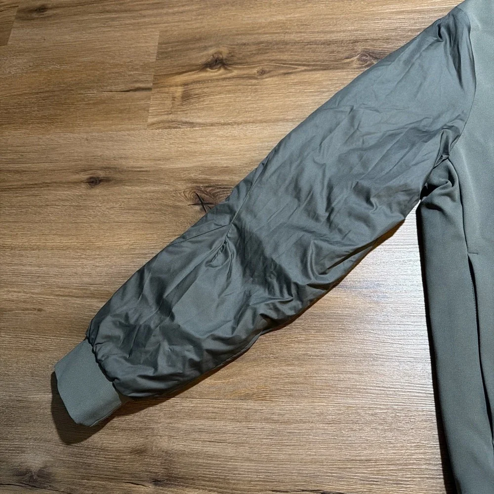 Lululemon Reversible Jacket Mens LARGE Green About Face Bomber Puffer Goose Down